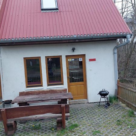 Domki Nad Jeziorem Karlowice Buitenkant foto